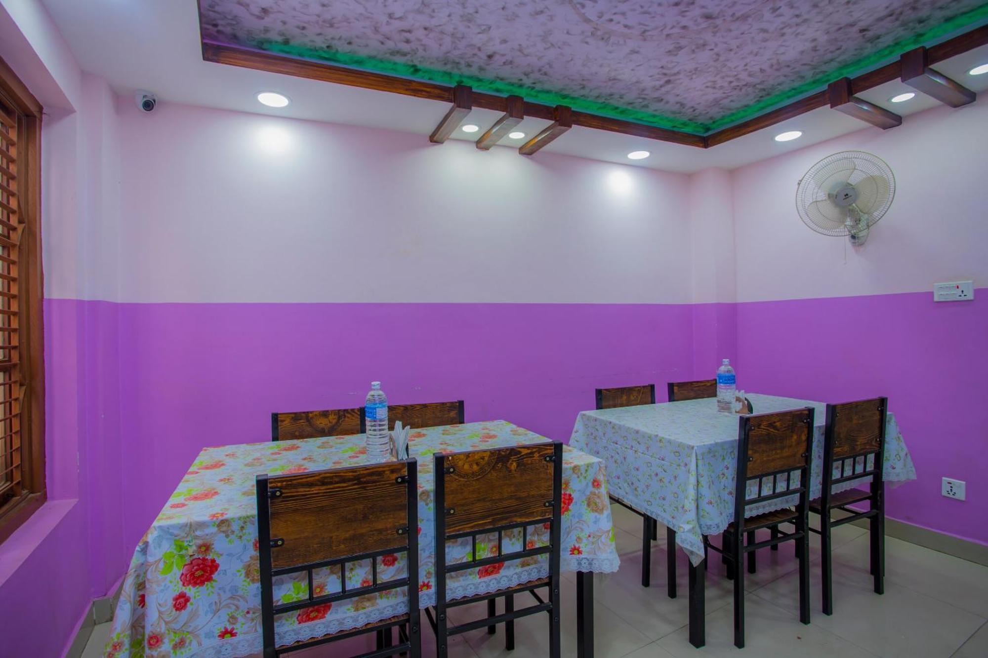 Oyo 297 Hotel Aayam Катманду Екстер'єр фото
